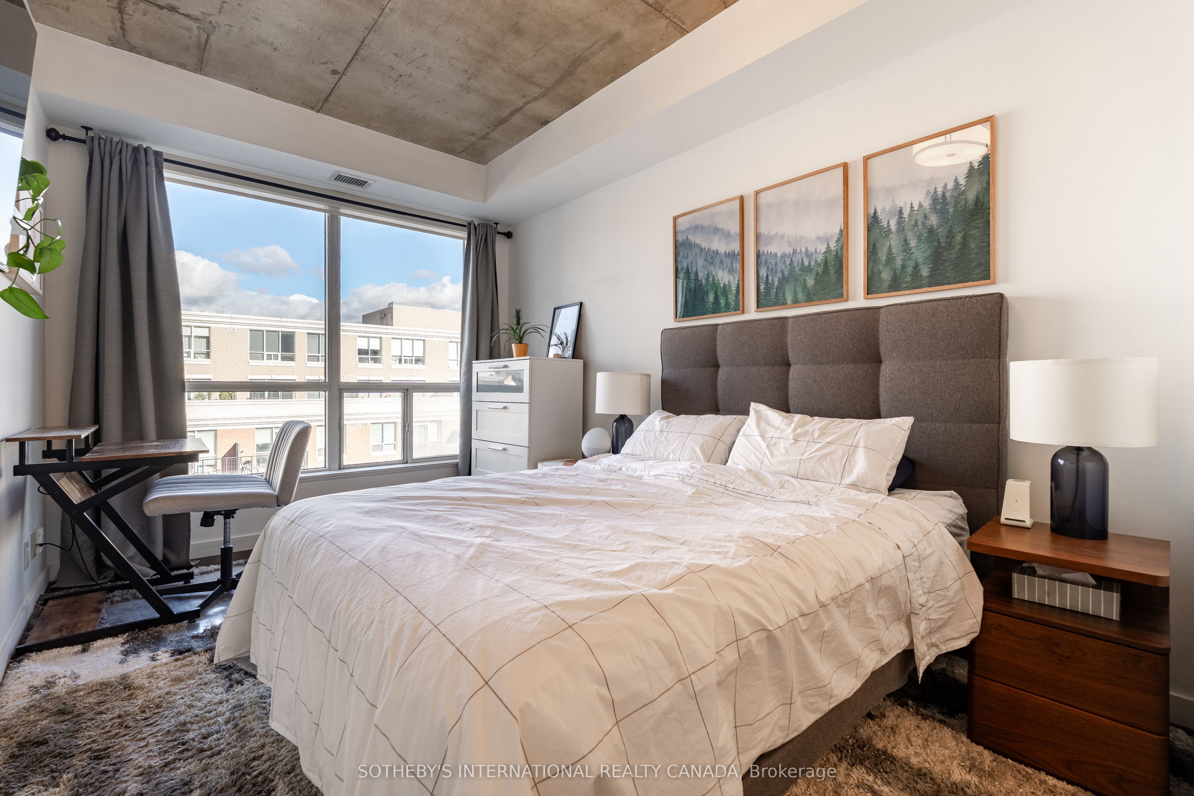 1005 King Street #810 Toronto C01, ON M6K 3M8