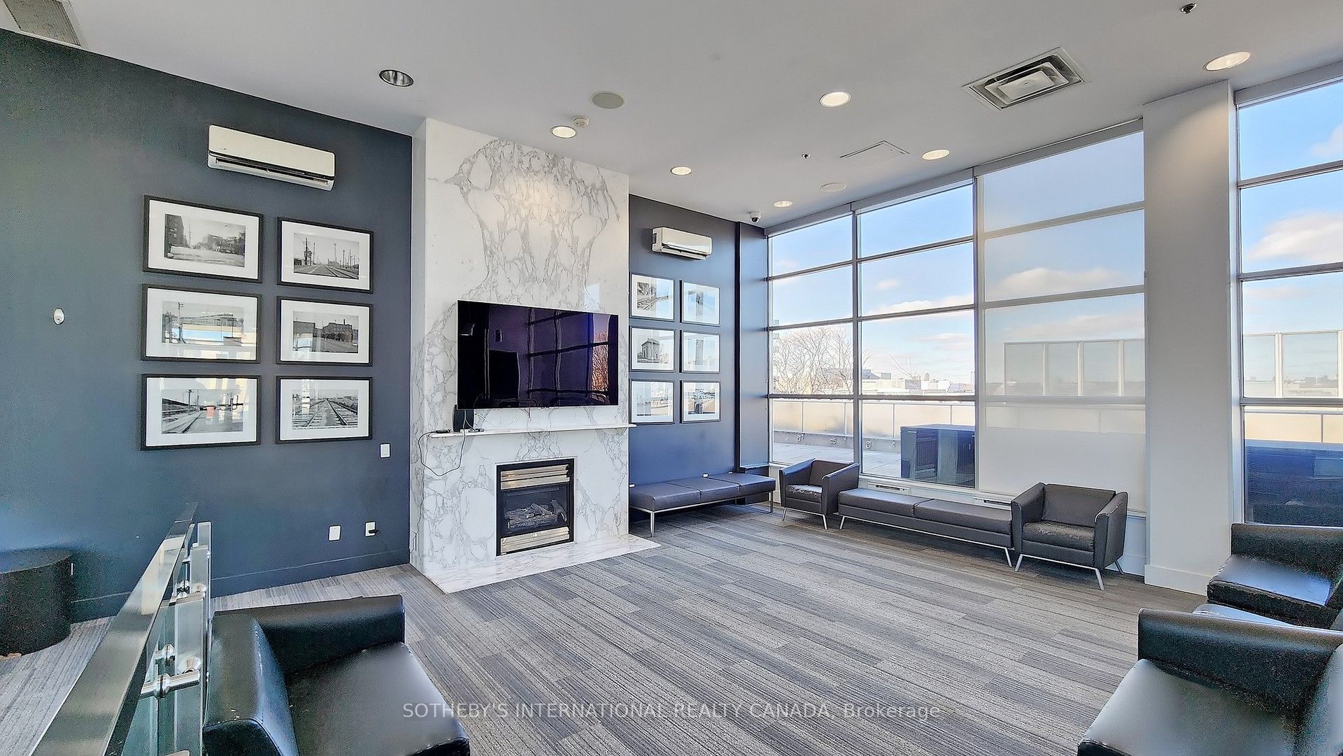 1005 King Street #810 Toronto C01, ON M6K 3M8