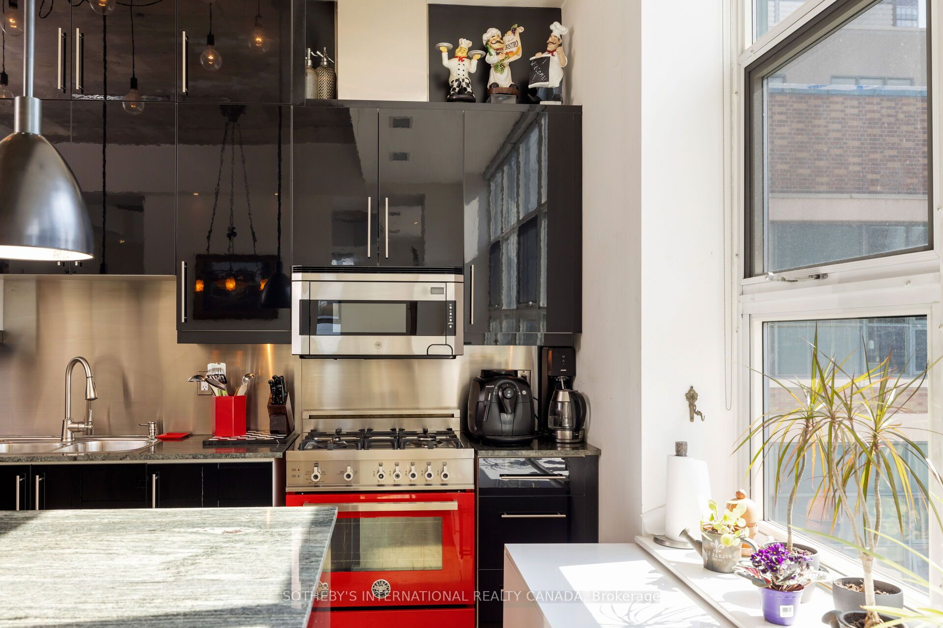 155 Dalhousie Street #PH1 Toronto C08, ON M5B 2P7