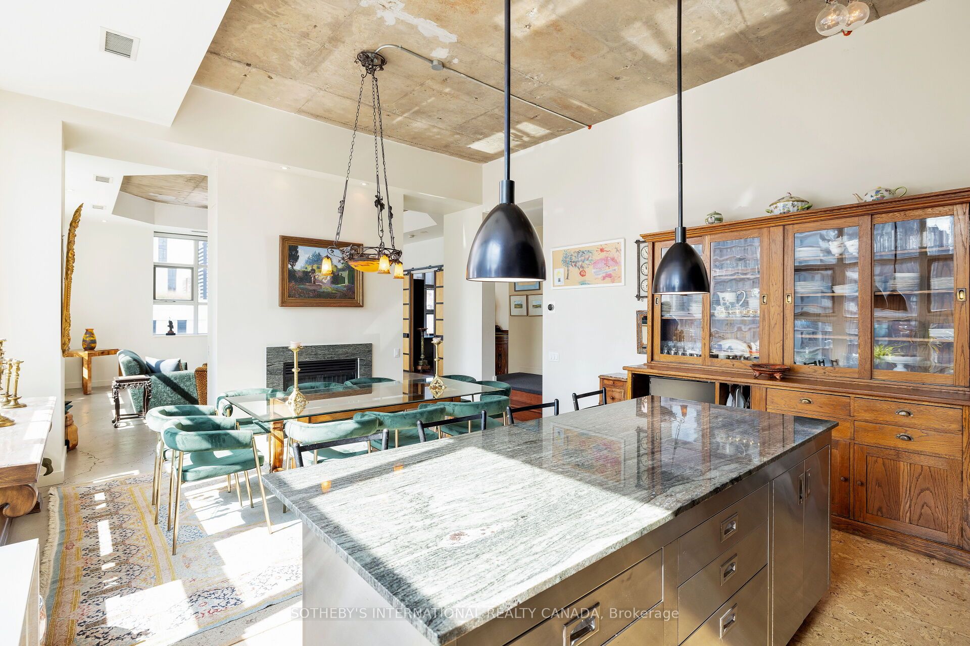 155 Dalhousie Street #PH1 Toronto C08, ON M5B 2P7