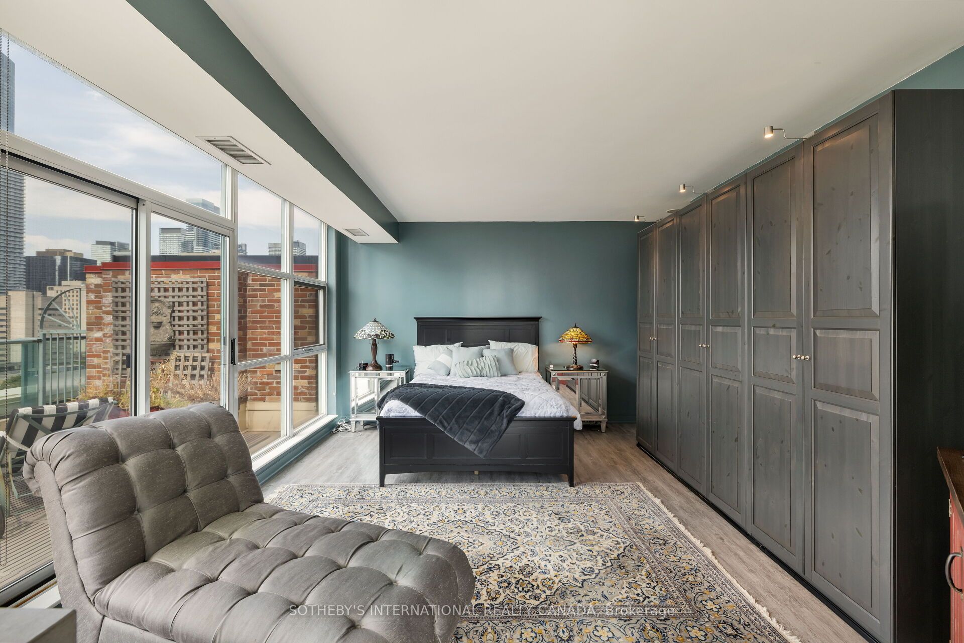 155 Dalhousie Street #PH1 Toronto C08, ON M5B 2P7