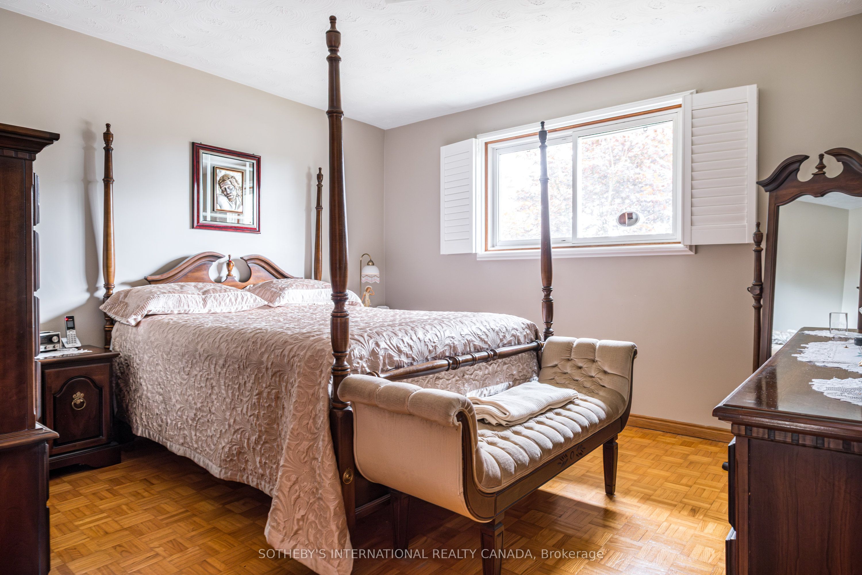 87 Bridlewood Drive Welland, ON L3C 6H3