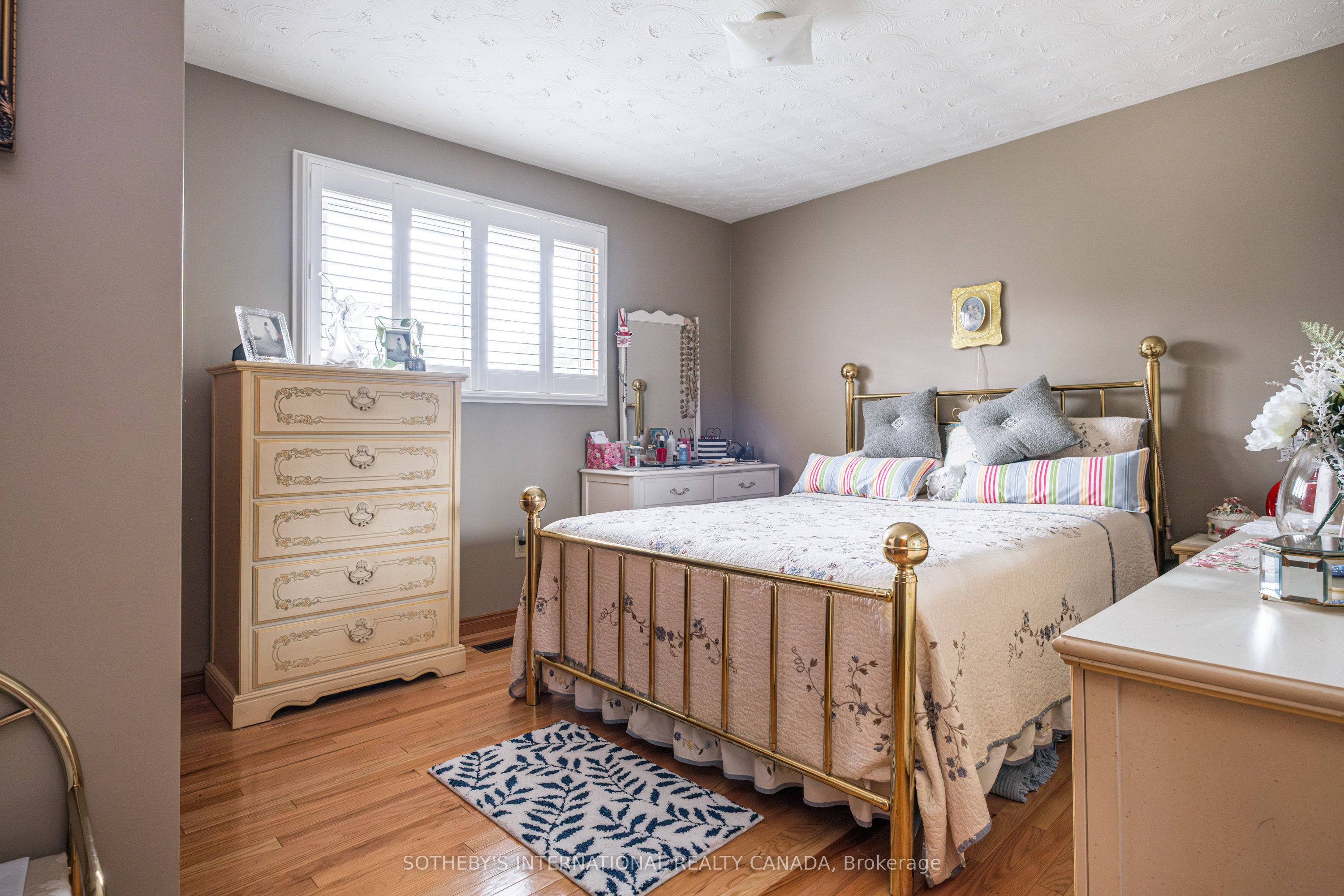 87 Bridlewood Drive Welland, ON L3C 6H3