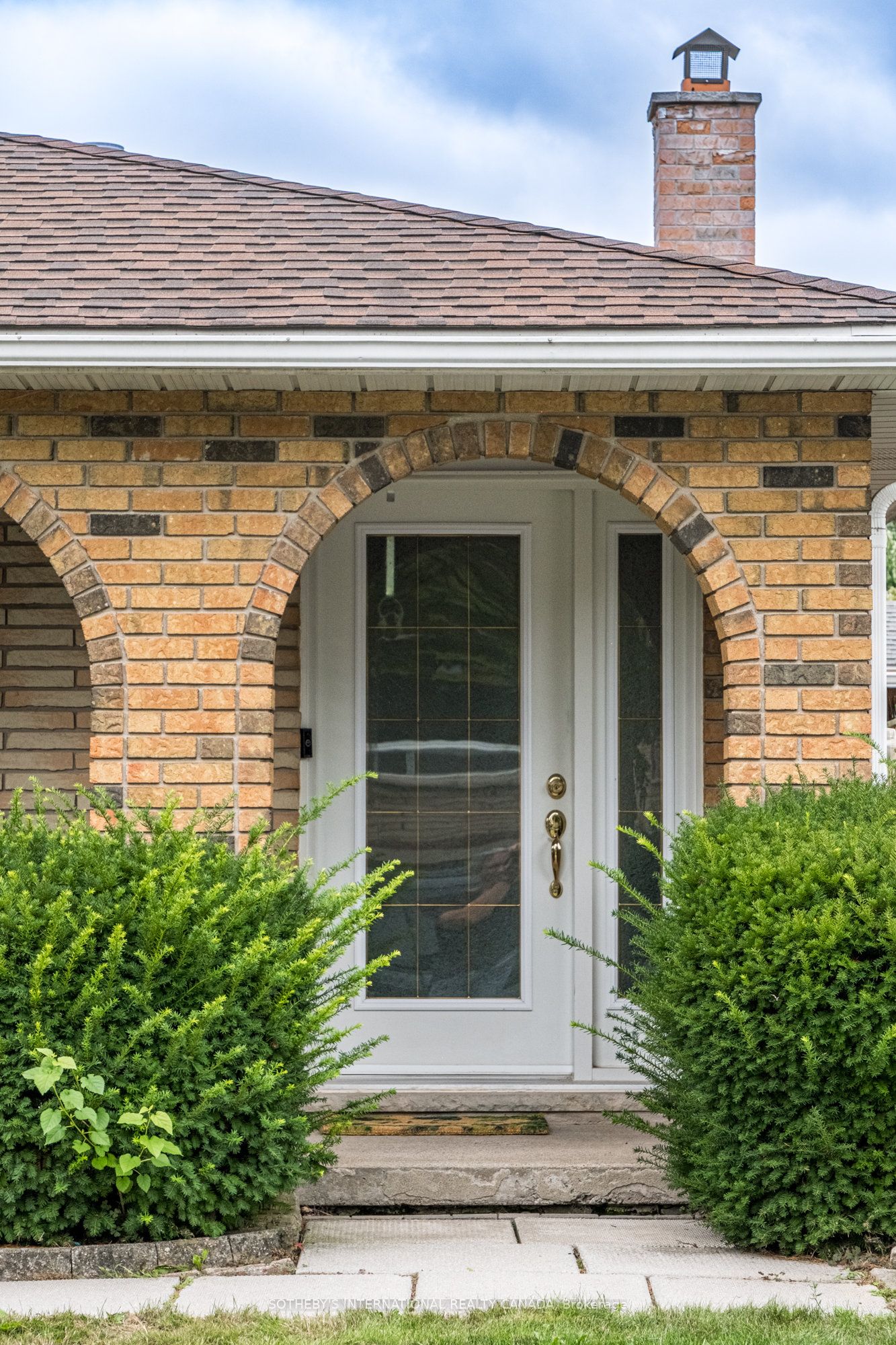 87 Bridlewood Drive Welland, ON L3C 6H3