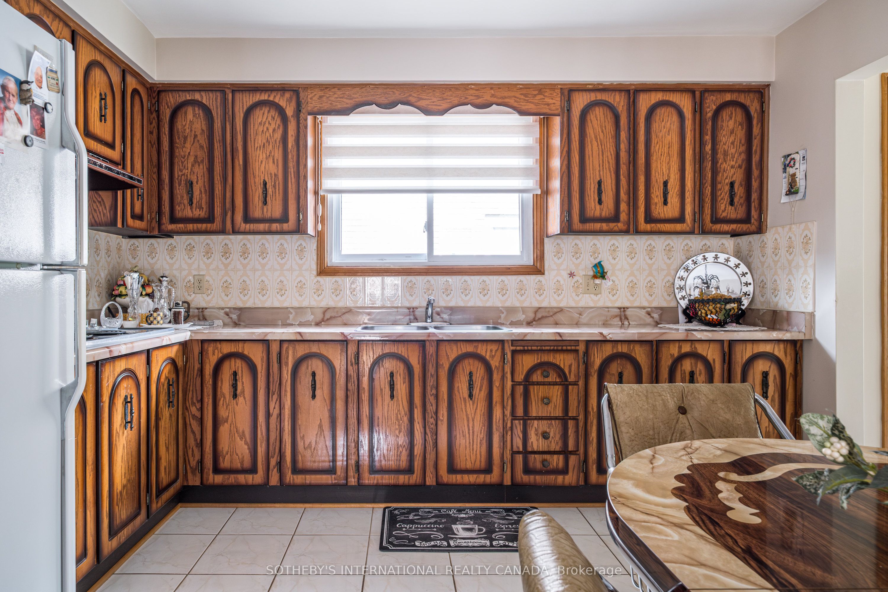 87 Bridlewood Drive Welland, ON L3C 6H3